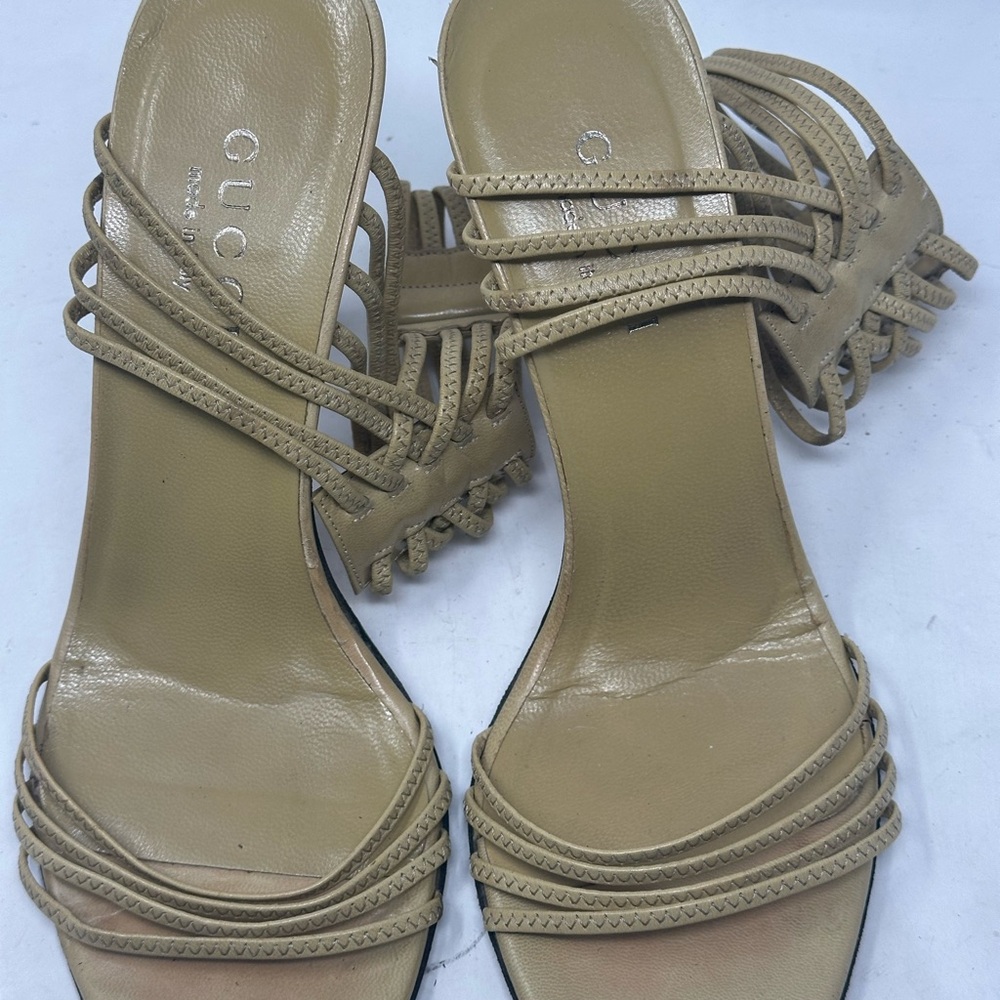 Gucci Gladiator Sandals Size 7 - Picture 4 of 16